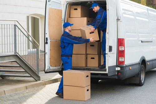 Requesting a quotation for storage in Clapham