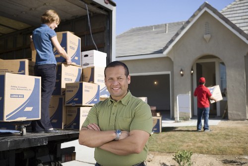 Comprehensive relocation process with Storage Clapham services